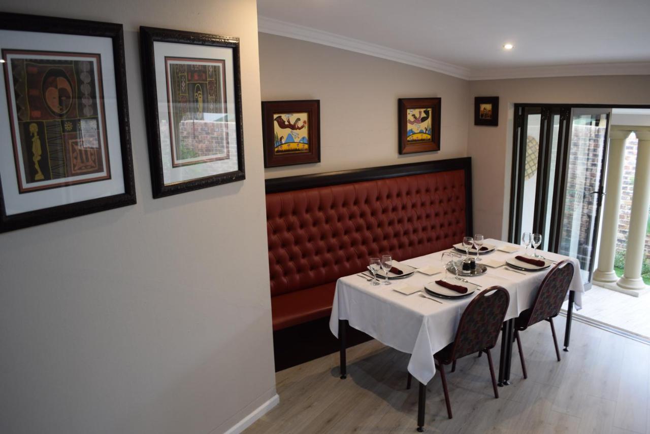 African Moon Corporate House Kempton Park Buitenkant foto
