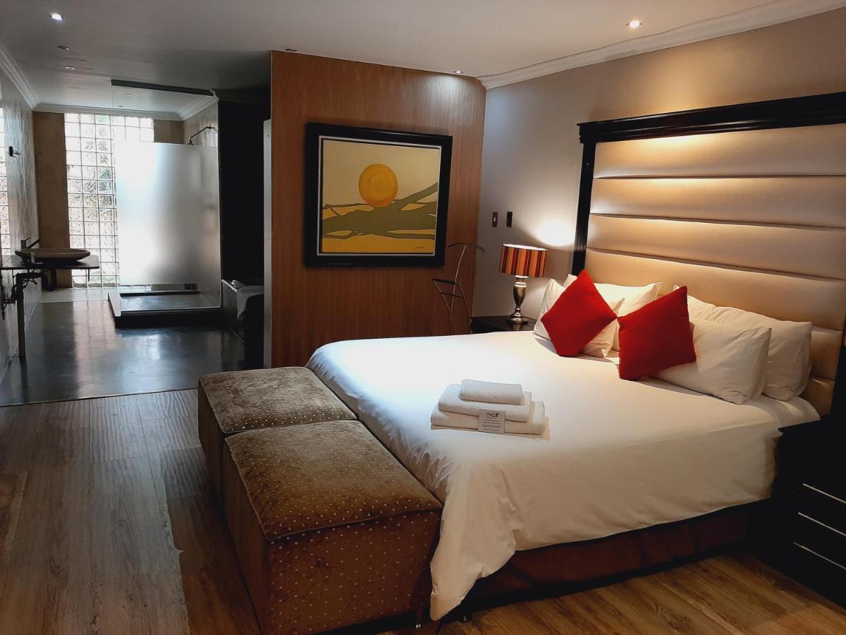 African Moon Corporate House Kempton Park Buitenkant foto